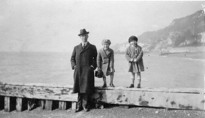 Person(s) in Photograph: Bertrand Russell, John Russell, Katharine Russell Archive Box Number: 6,6